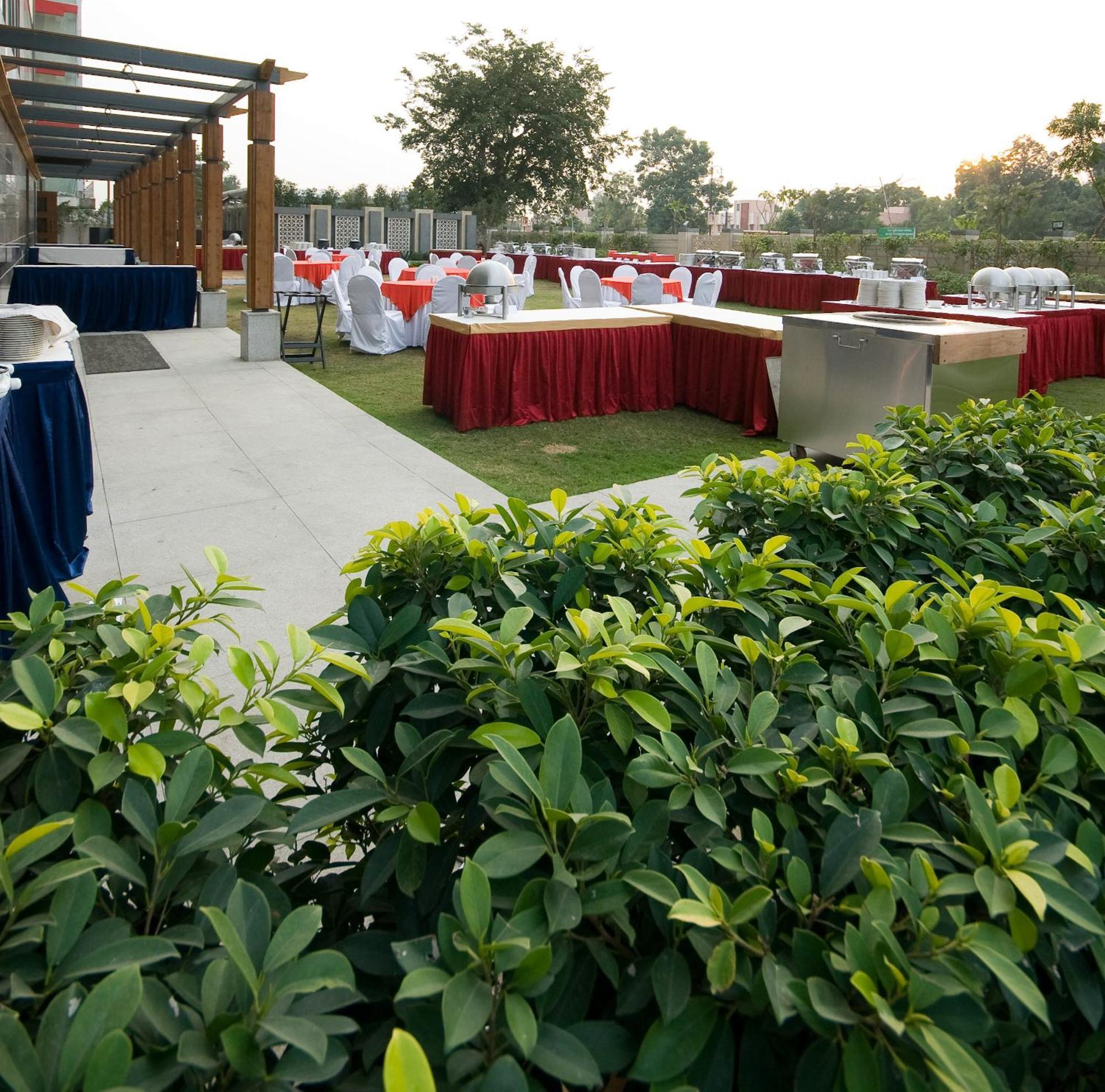 The Fern, Jaipur Hotel Bagian luar foto